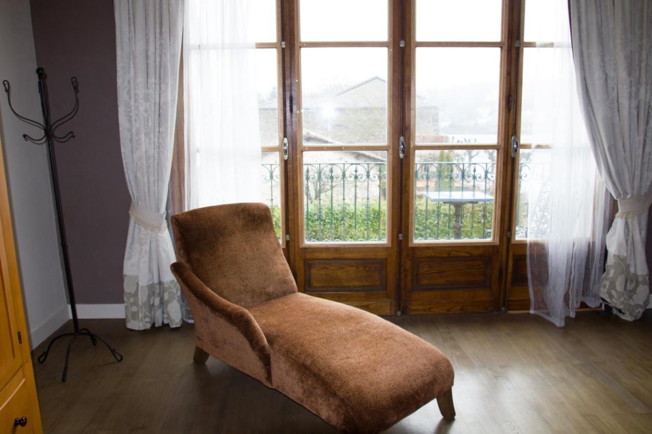 Pont Vieux Chambres D'Hotes Confolens Exteriör bild
